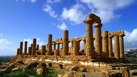 索斯蓋特解释：菲利普斯落选缘于状态不佳，未能掌控队员拒绝征召局面